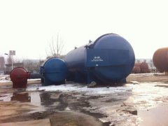 湖南防腐工程客戶大型防腐罐使用現(xiàn)場